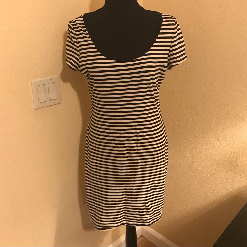 H&M Striped beachy Fitted Dress